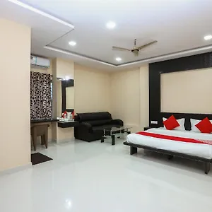 Hotel Suvarna Suits, Mysore