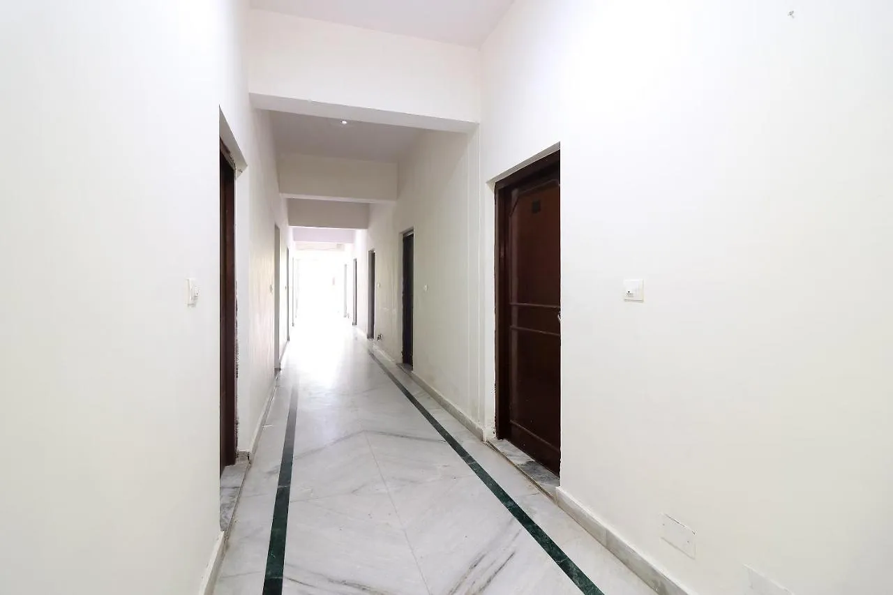 Spot On 22768 Hotel Ambika Palace Agra   Agra (Uttar Pradesh)