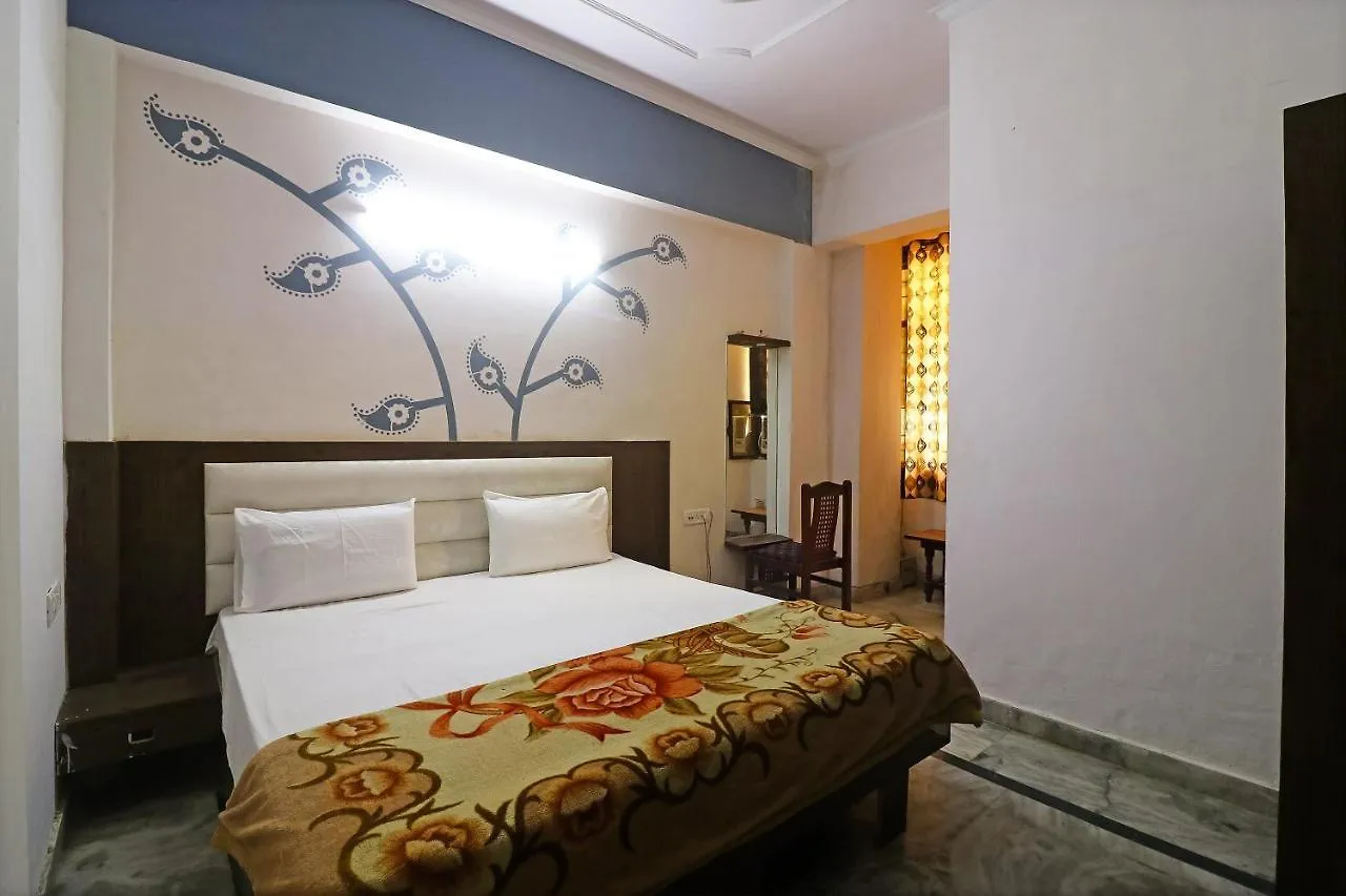 Spot On 22768 Hotel Ambika Palace Agra